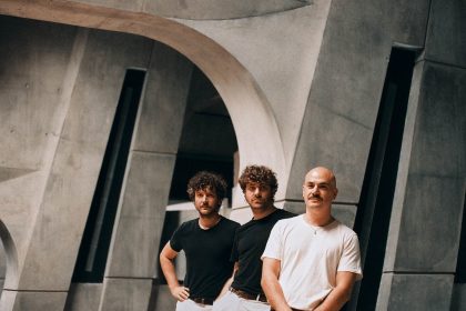 Ashinoa - Room Of Whispers