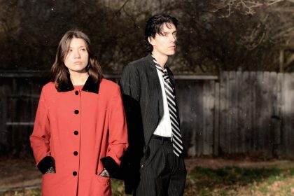 Fleur Bleu.e - All The Little Beings