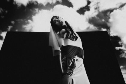 Louise Charbonnel – Bee