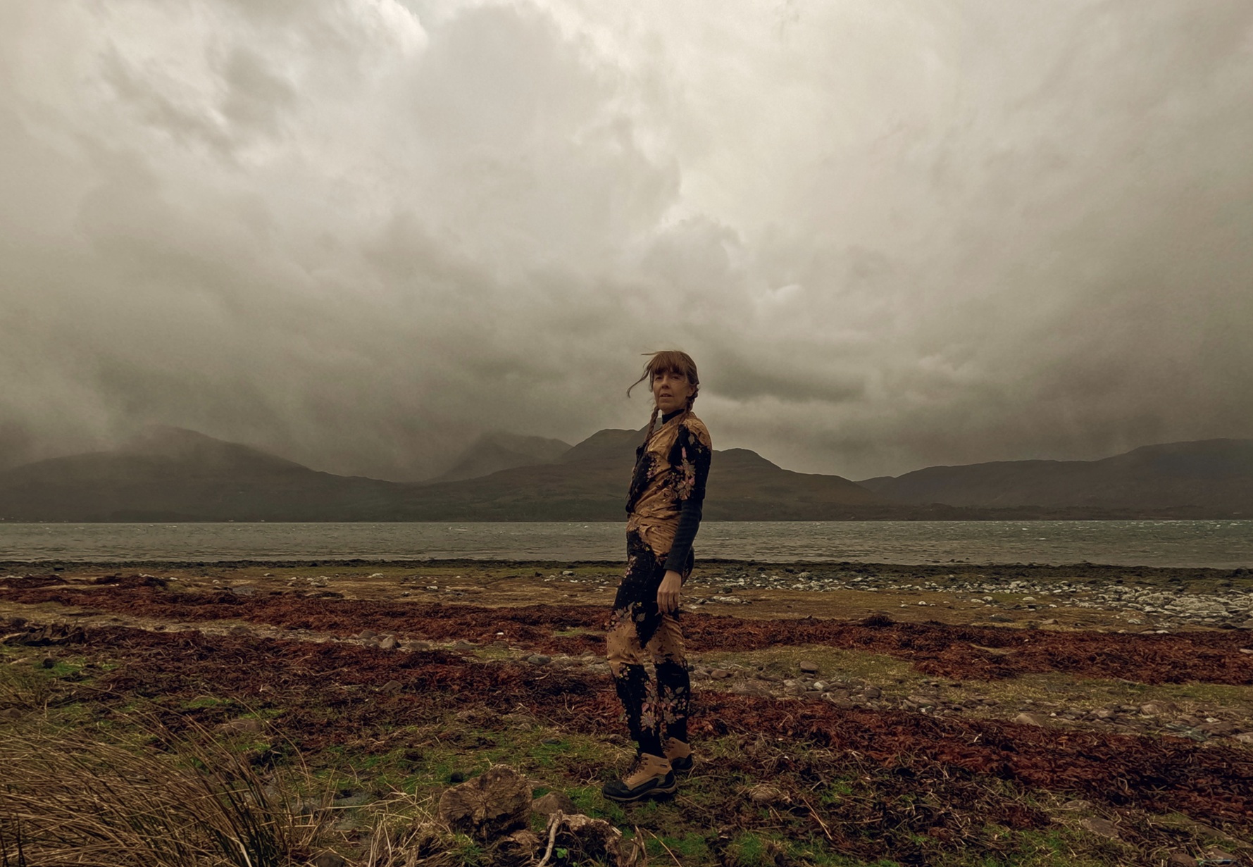 AM Higgins Feat. My Brightest Diamond - Eleusa